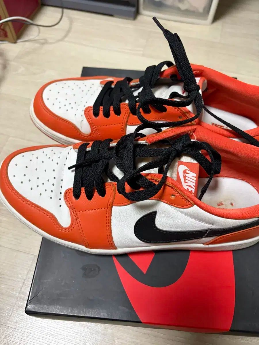 270 ナイキ ジョーダン1 ロー スターフィッシュ WWW_SMP1DAWEKUDUS_SCH_ID