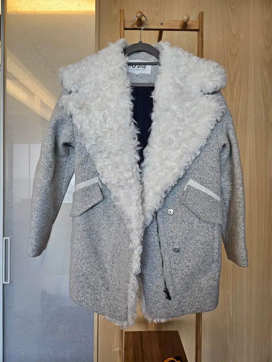 O 2nd オッズセカンド ハーフ シープスキン Kara カラ ファー コート