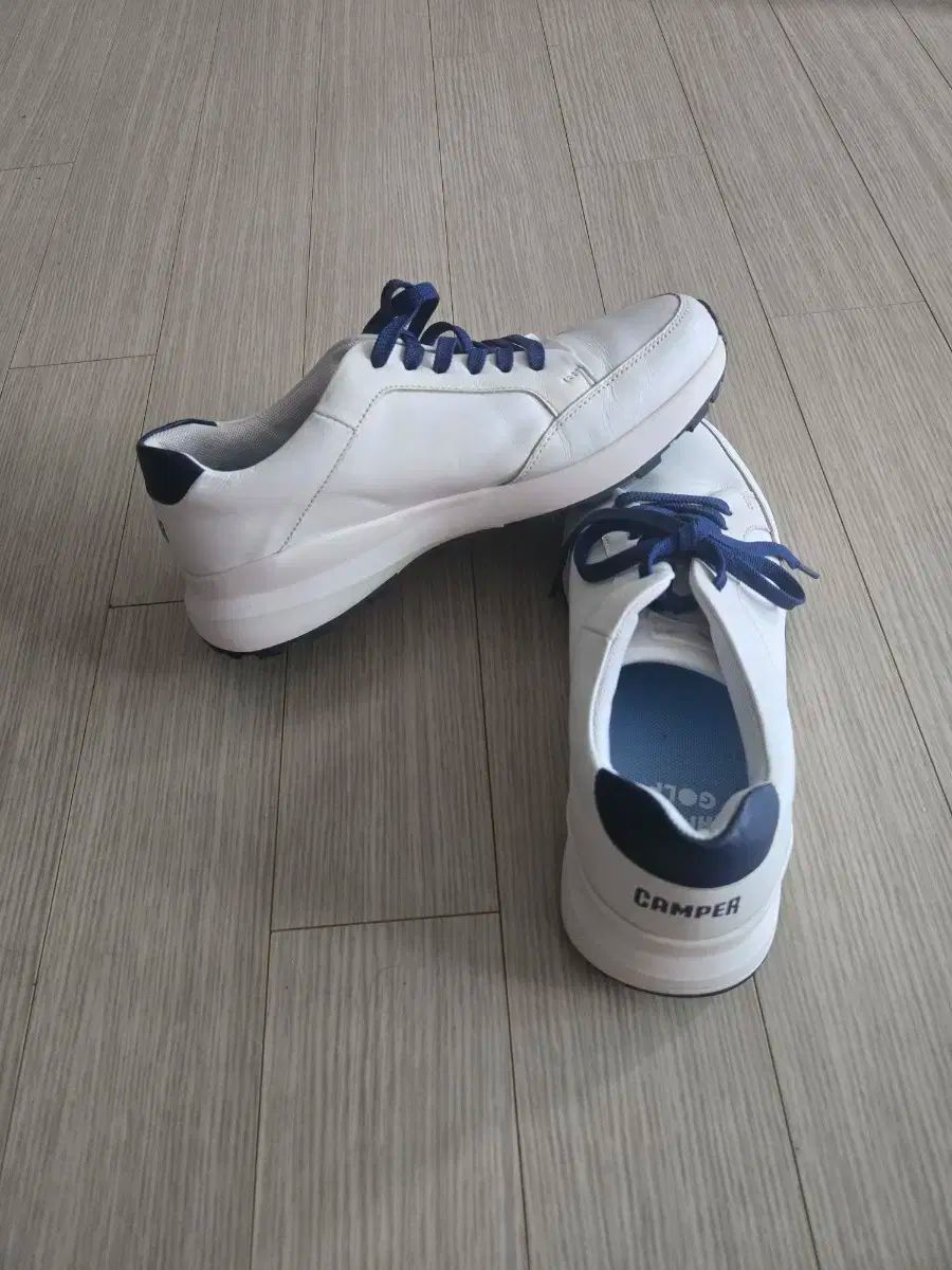 カンペール ゴルフシューズ