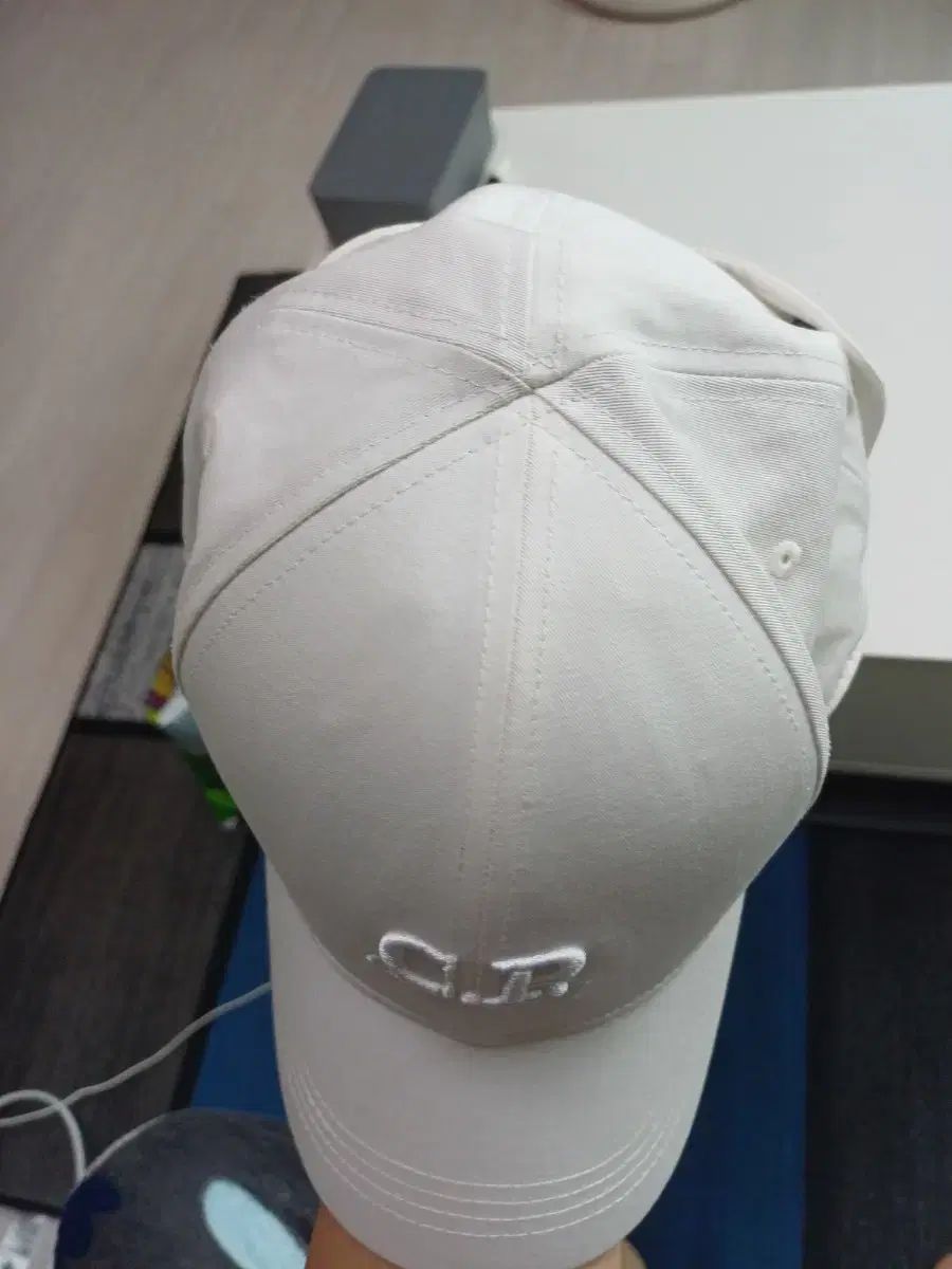 ベースボールキャップ