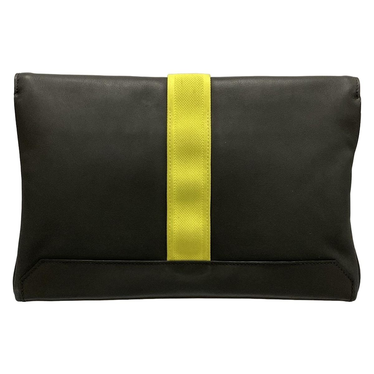 クラッチバッグ