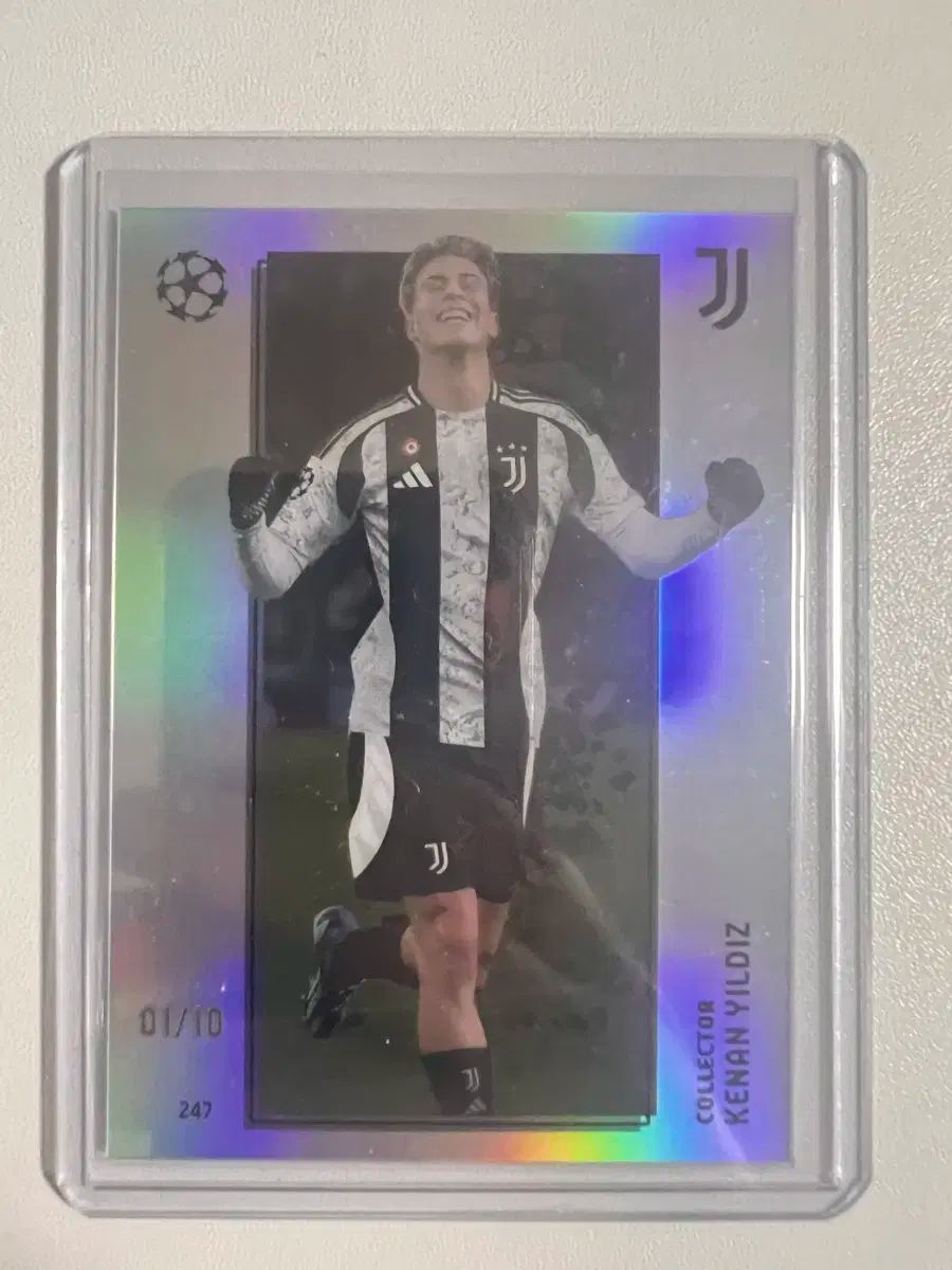ユヴェントス ケナン イゥルディズ サッカー カード 01 10