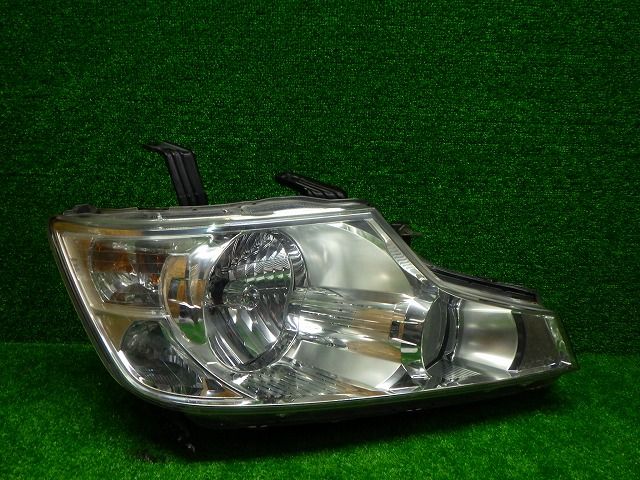 ステップワゴン スパーダ HID ヘッドライト 左右セット100-22013 ステップワゴン スパーダ HID ヘッドライト 100-22013 ステップワゴン