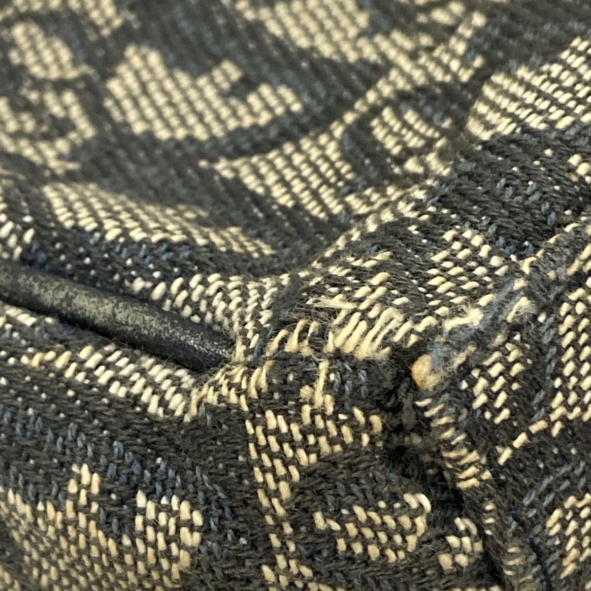 サドル アイボリー×ネイビー