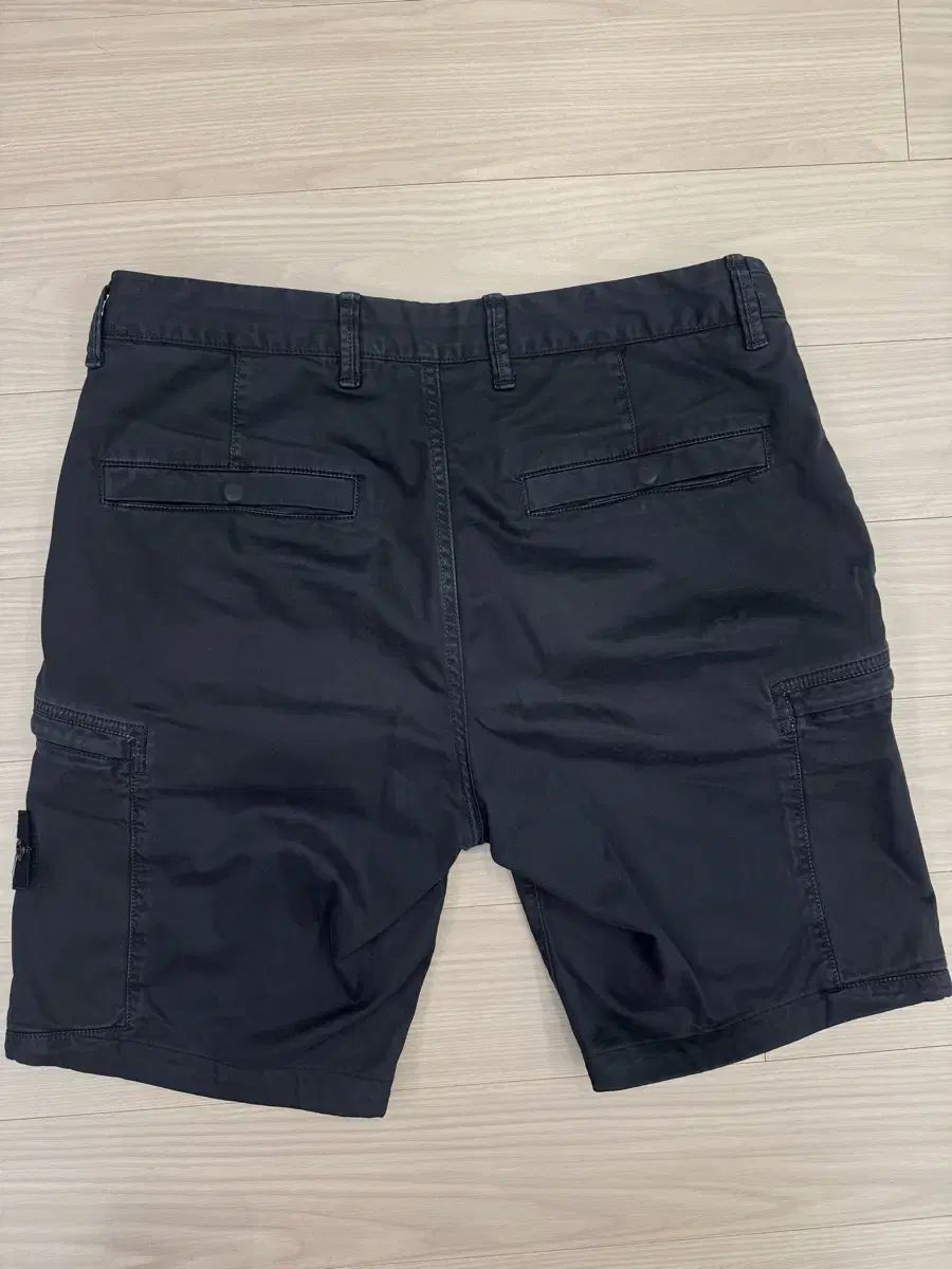 M STONE ISLAND ストーンアイランド カーゴ ハーフパンツ 30 32