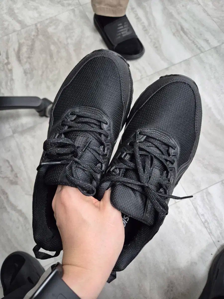 asics アシックス ゲルベンチ9 4E足囲 265サイズ