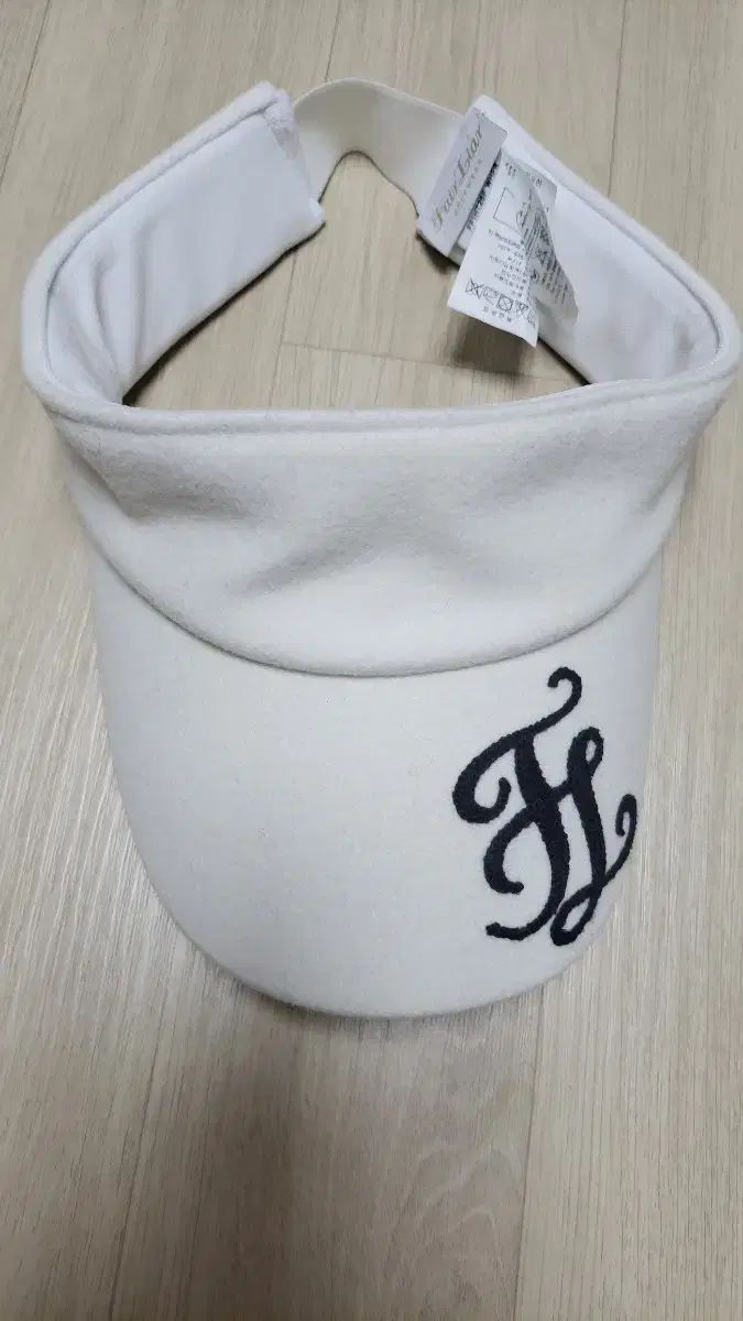 Fair Liar 白 サンキャップ ゴルフ 帽子