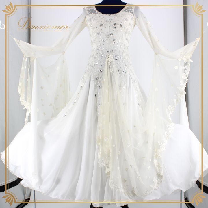 社交ダンス 衣装 ドレス ワンピース パーティ衣装 女性用 レディース オールシーズン 白 ホワイト系 スパンコール フロート 派手 華やか レース ラインストーン 華やかさ ドレスアップ 打ち合わせ パフォーマンス ステージ 衣装優雅