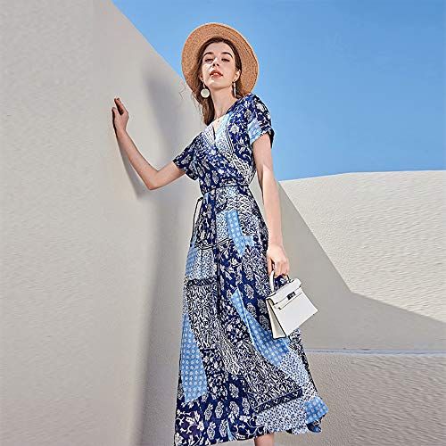 女性の夏のドレス