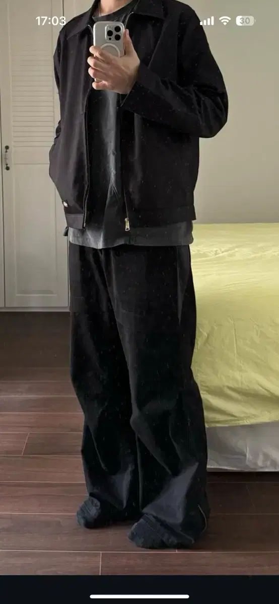 シャーリングパンツ