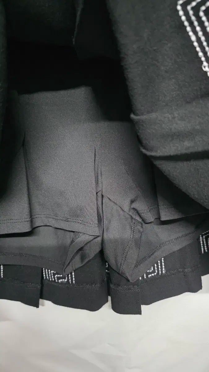 166 パーリーゲイツゴルフ 冬 ブラック キュロット スカート LLC-HASEGAWATOSO_COM