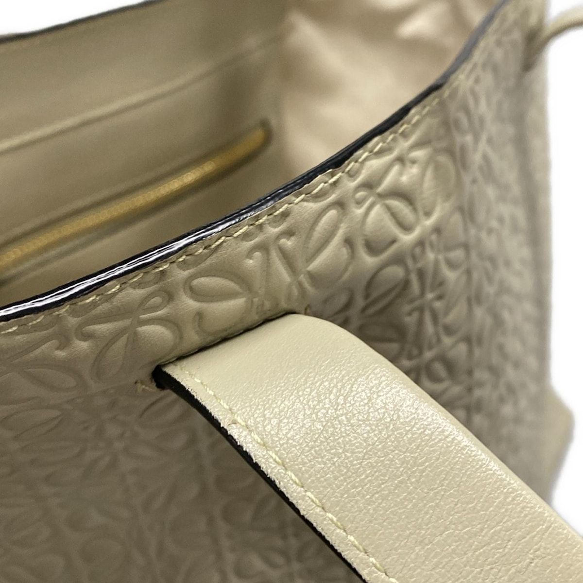 LOEWE ロエベ トートバッグ イーストウエスト リピート ライトグリーン レザー DECORATOM_COM_BR