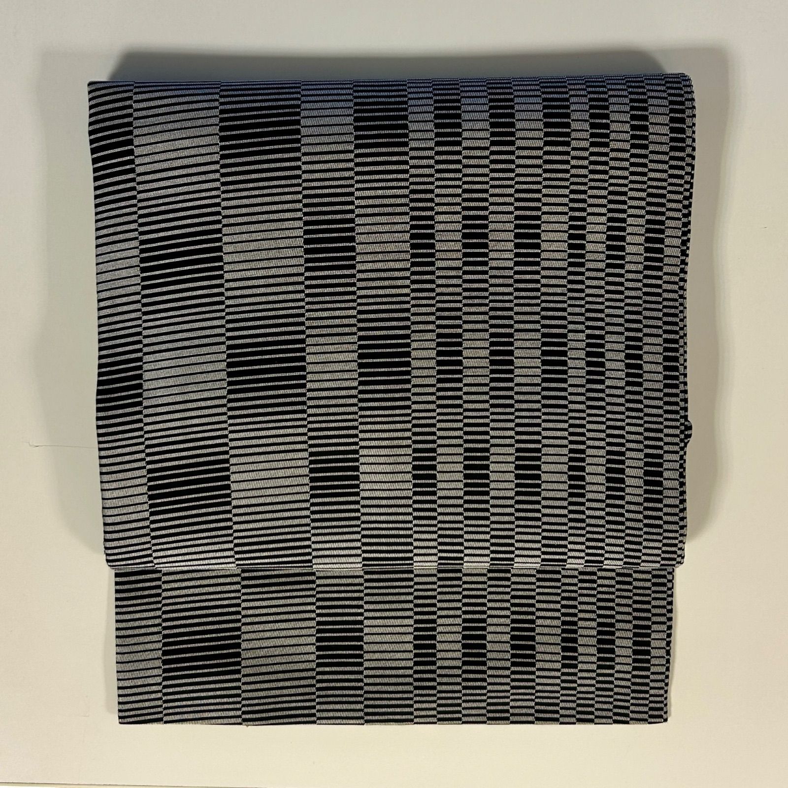 名古屋帯 モノトーン 黒グレー ビジネスライク OなB 089