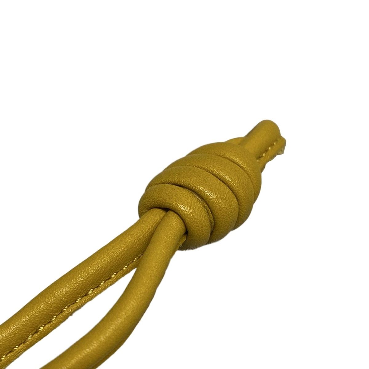 クラッチバッグ