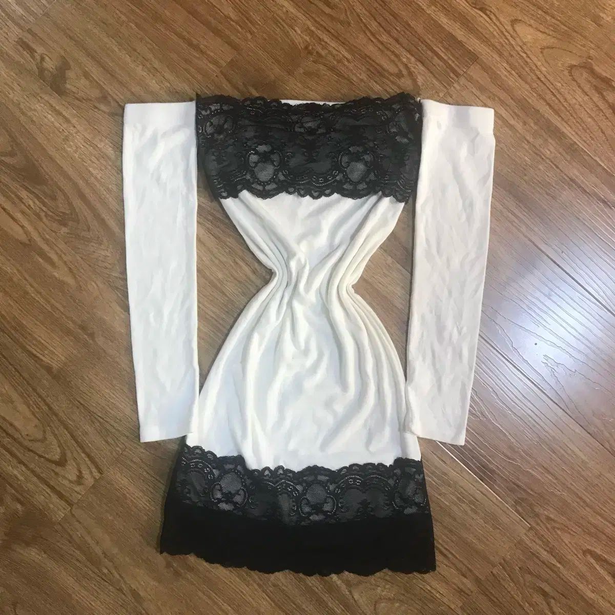 ヴィンテージ d i a ダイヤ 白 レース オフショルダー ONE PIECE 姉ギャル ゴシック