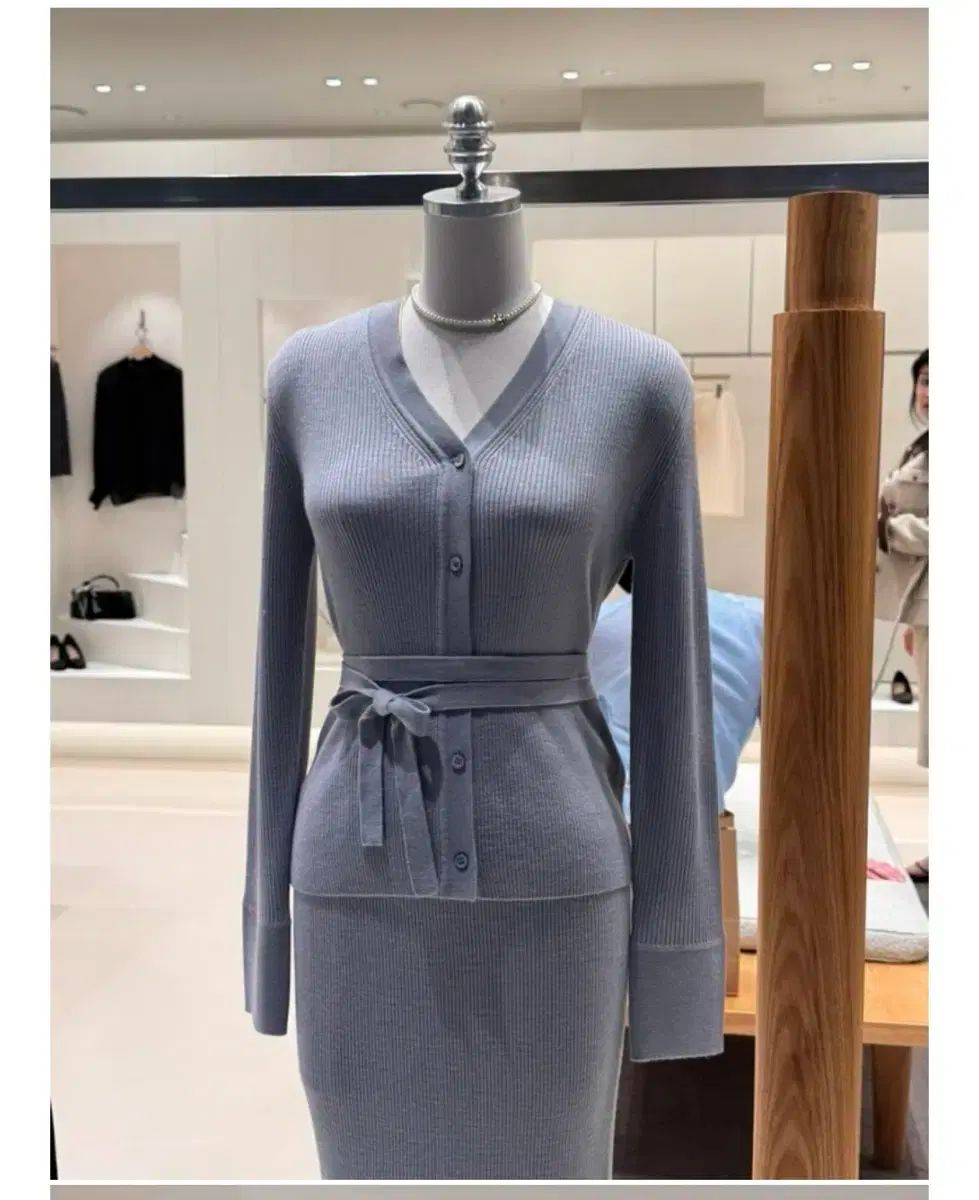 シエ セレナ カーディガン フォグブルー