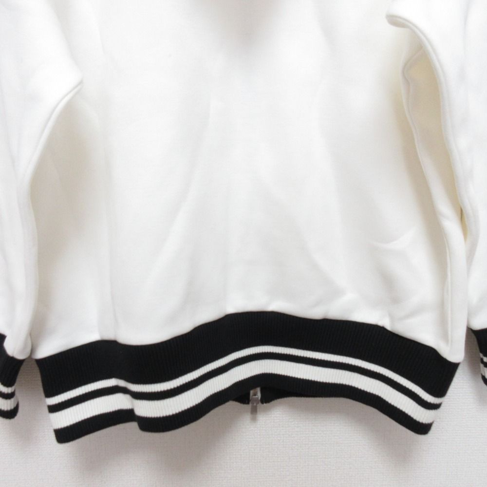 ダンボールニットフーディー