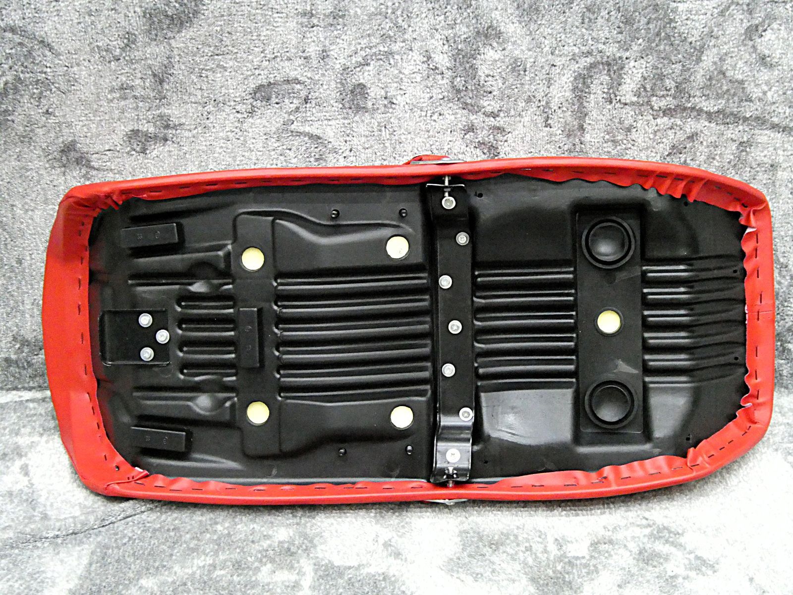 純正タイプ シート