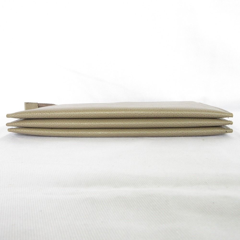 ポーチ ベージュ