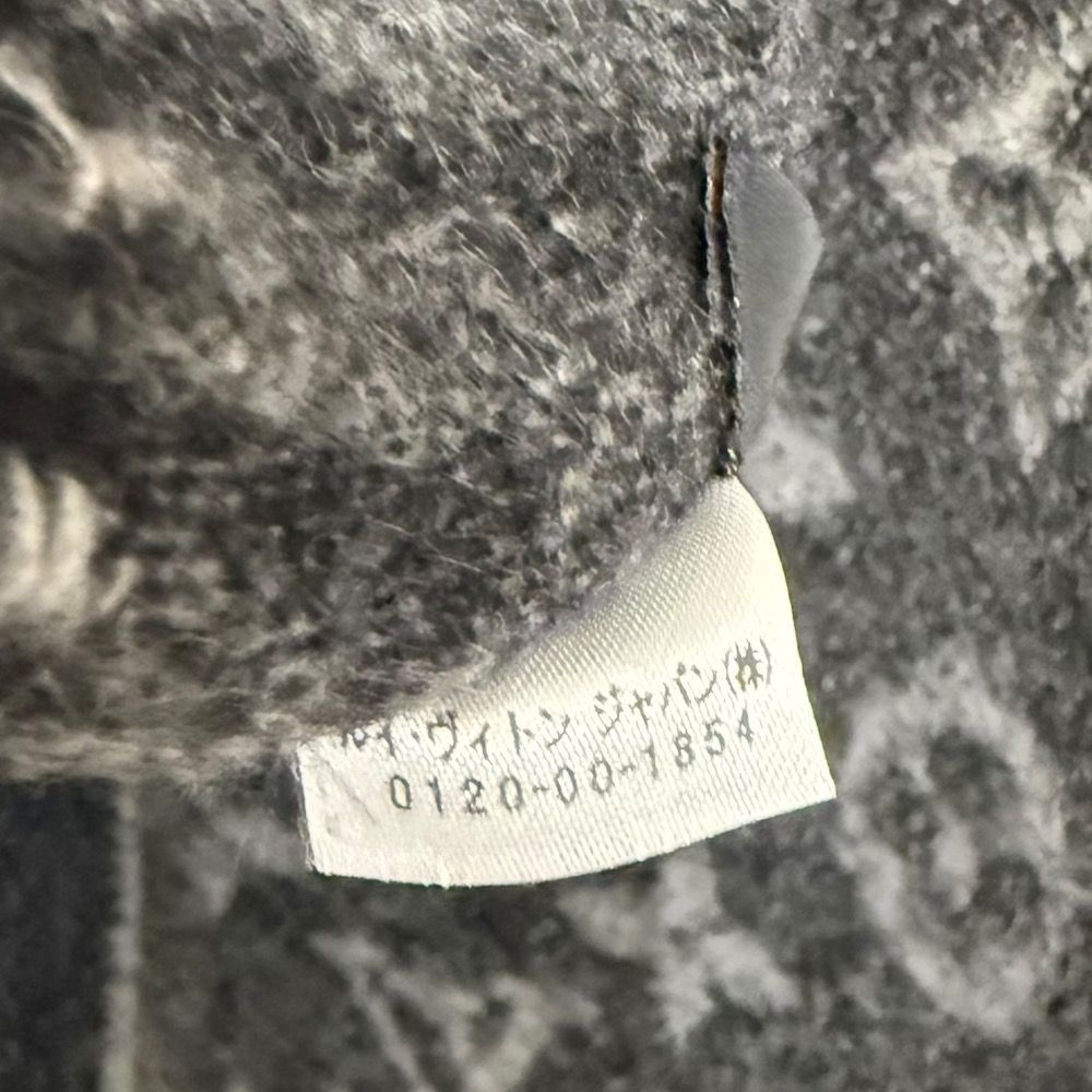 美品 LOUIS VUITTON ルイヴィトン エシャルプ モノグラム