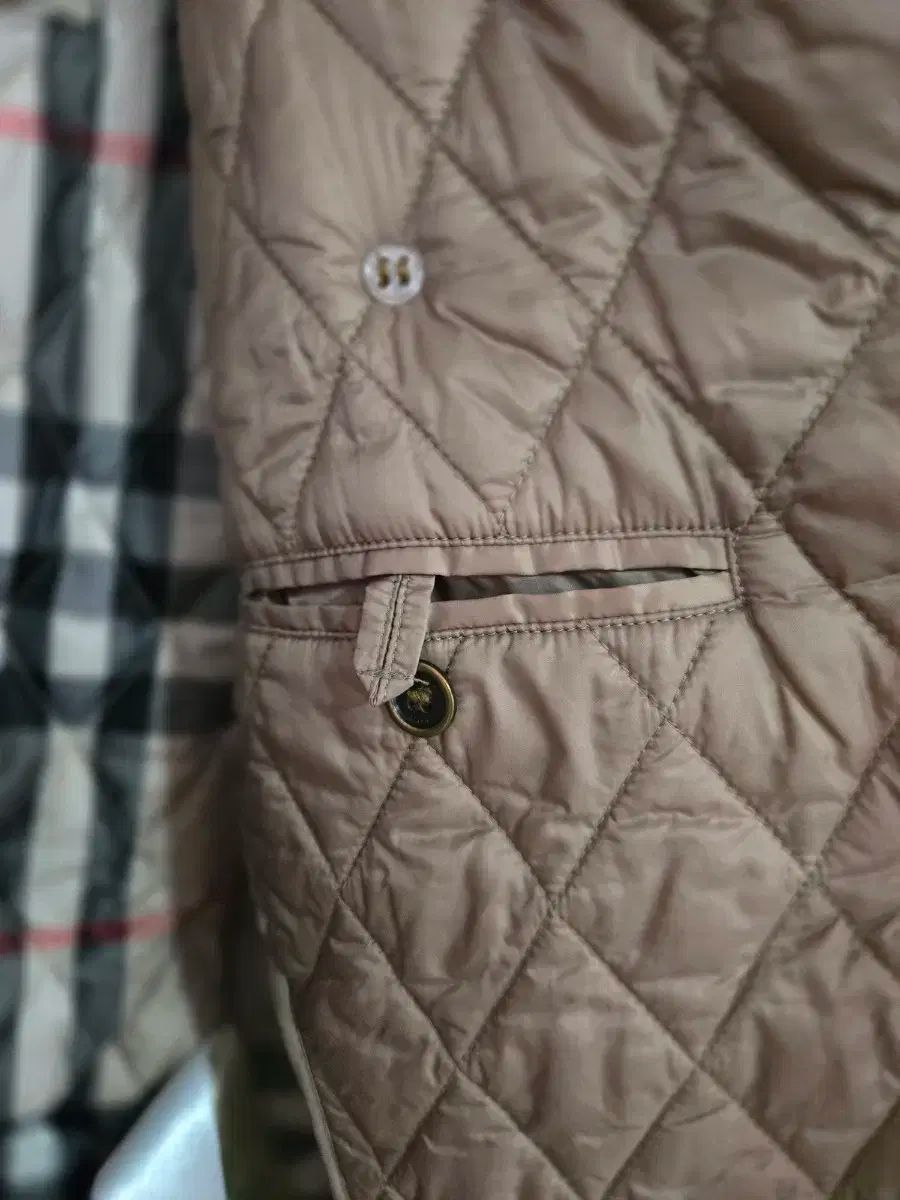 バーバリー キルティング ベルト付き ジャケット GULLKHAN_COM