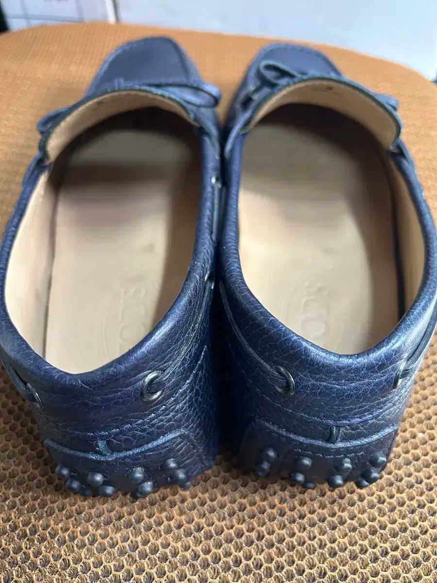 TOD S トッズ メンズ ネイビー ローファー