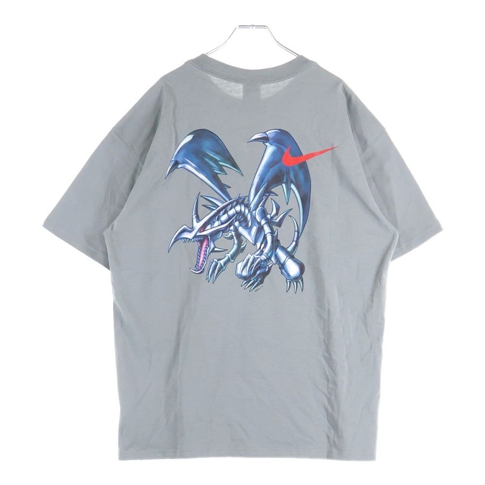NIKE (ナイキ) ×Yu-Gi-Oh! Solo Swoosh Tee 遊戯王 半袖Tシャツ グレー
