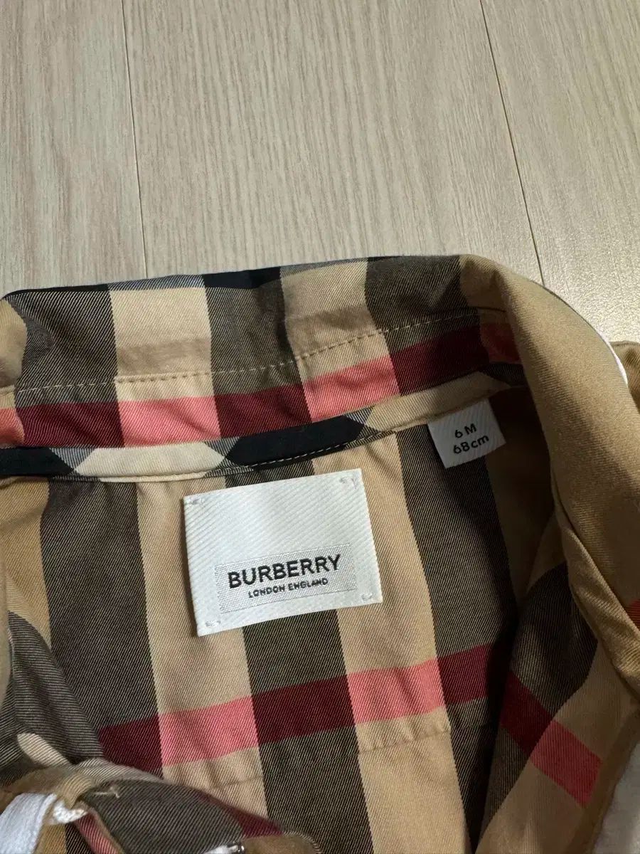 バーバリー ベイビー ボディスーツ