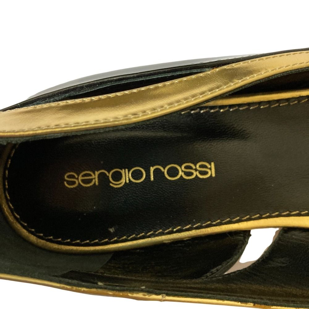 フラットパンプス