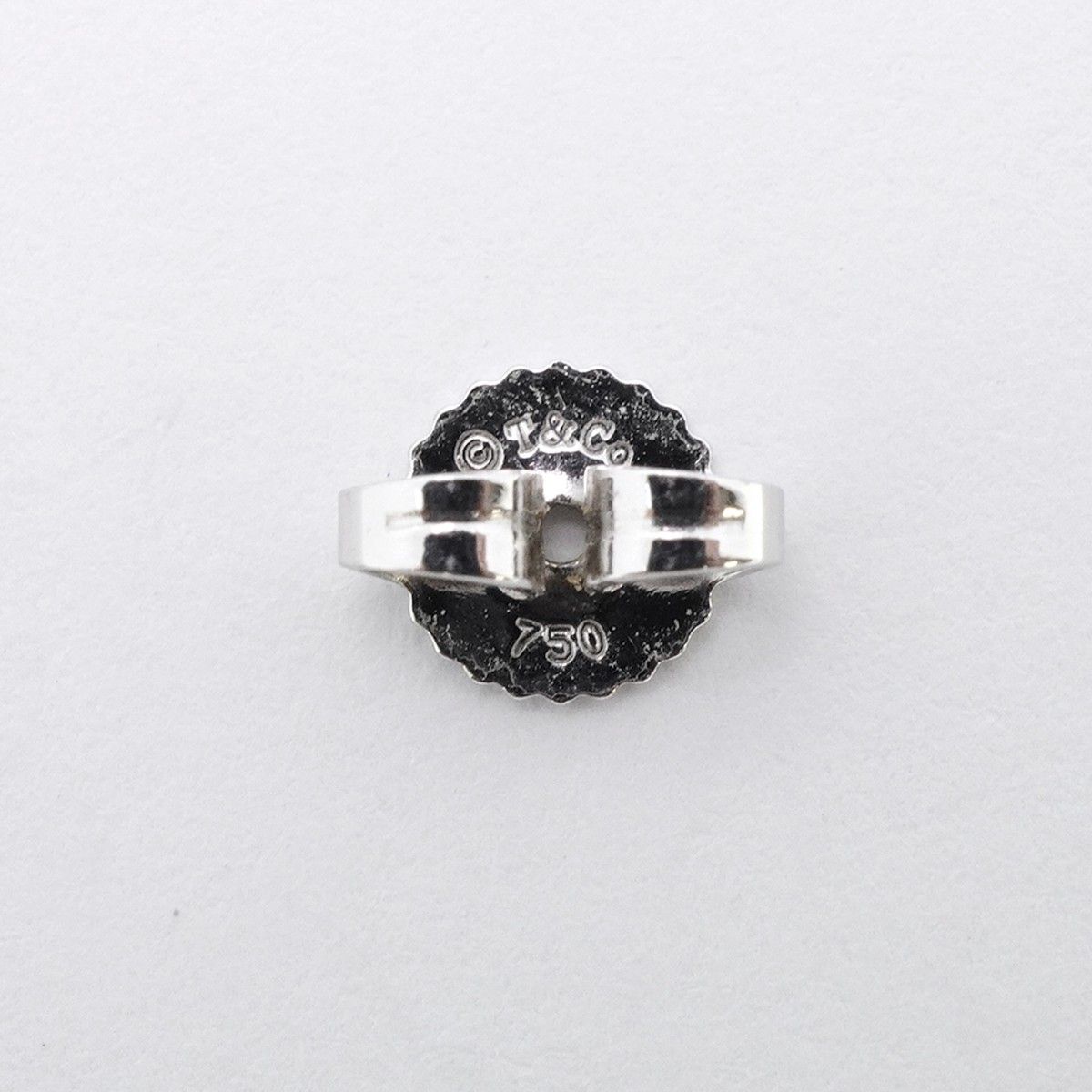 ピアス デイジー