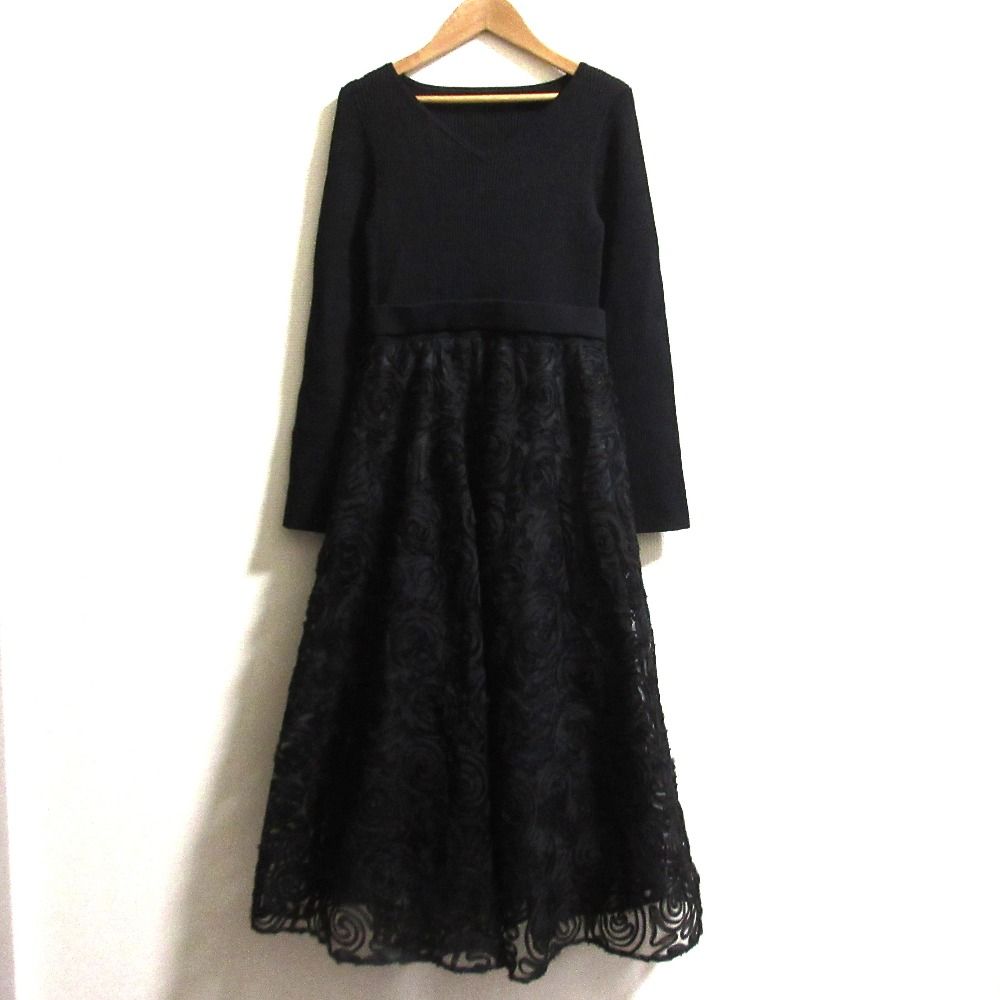 25SS GRACE CONTINENTAL グレースコンチネンタル テープ刺繍ニットワンピース 0125133201 サイズ36 ブラック レディース 古着