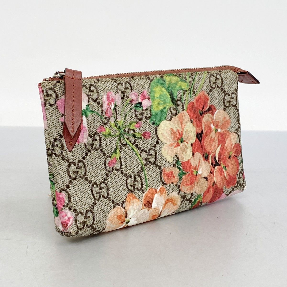 5me6097 グッチ ポーチ GGブルームス 403006 PVC ブラウン マルチ シルバー金具 レディース
