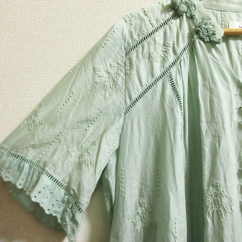 スズラン刺繍ロングワンピース サイズ4