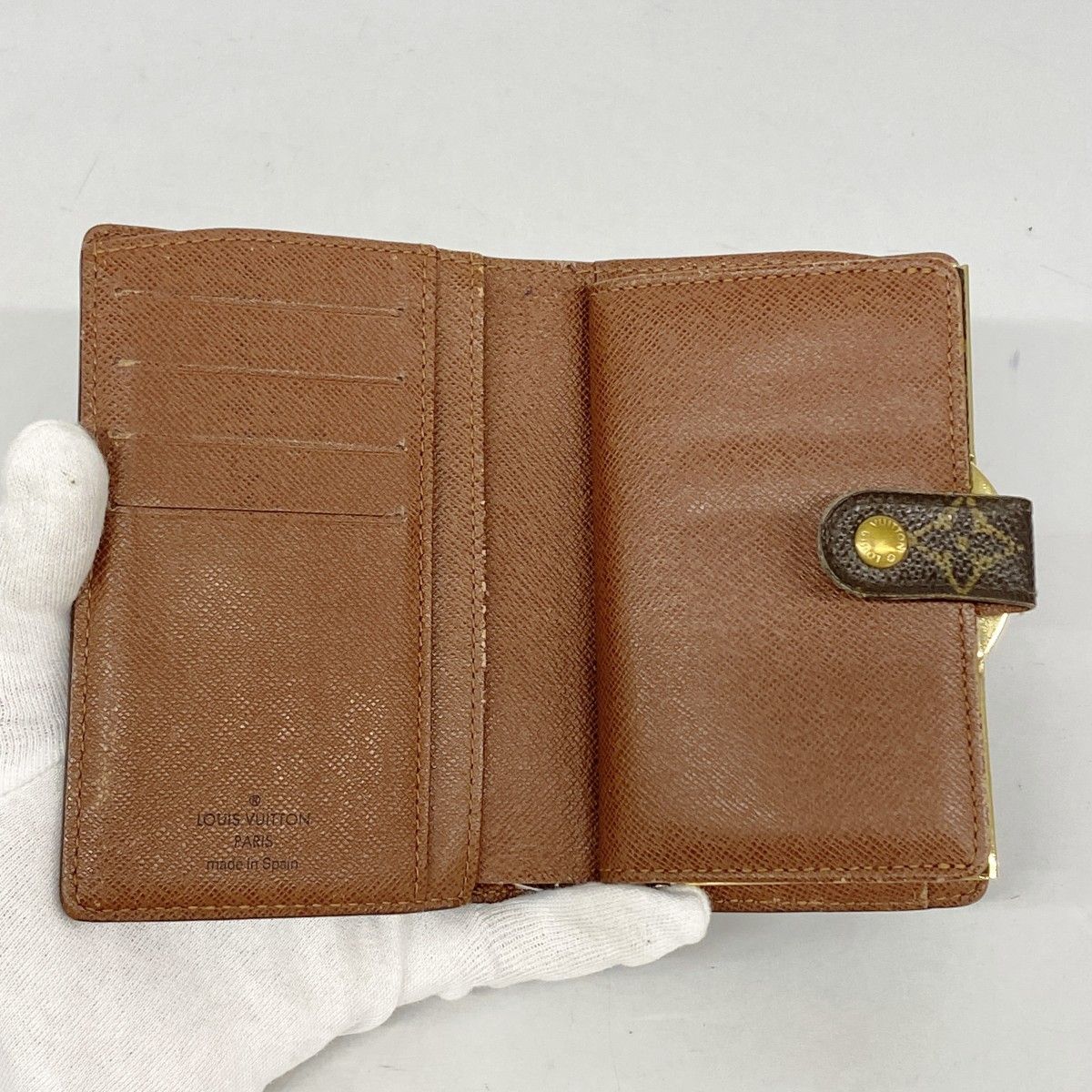 ポルトモネビエヴィエノワ M61663