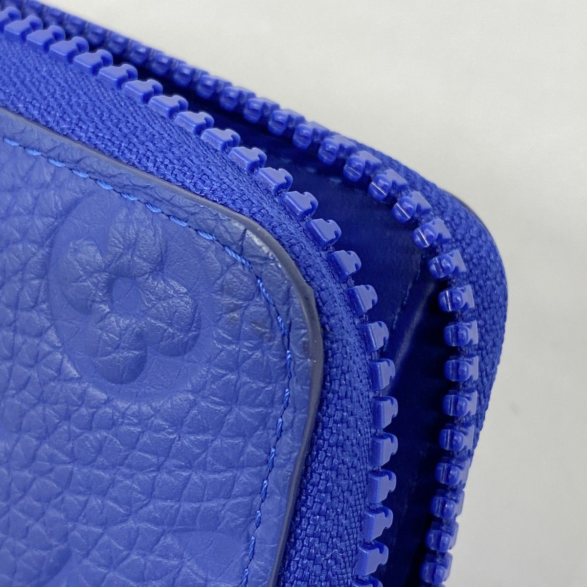 ジッピーウォレットヴェルティカル