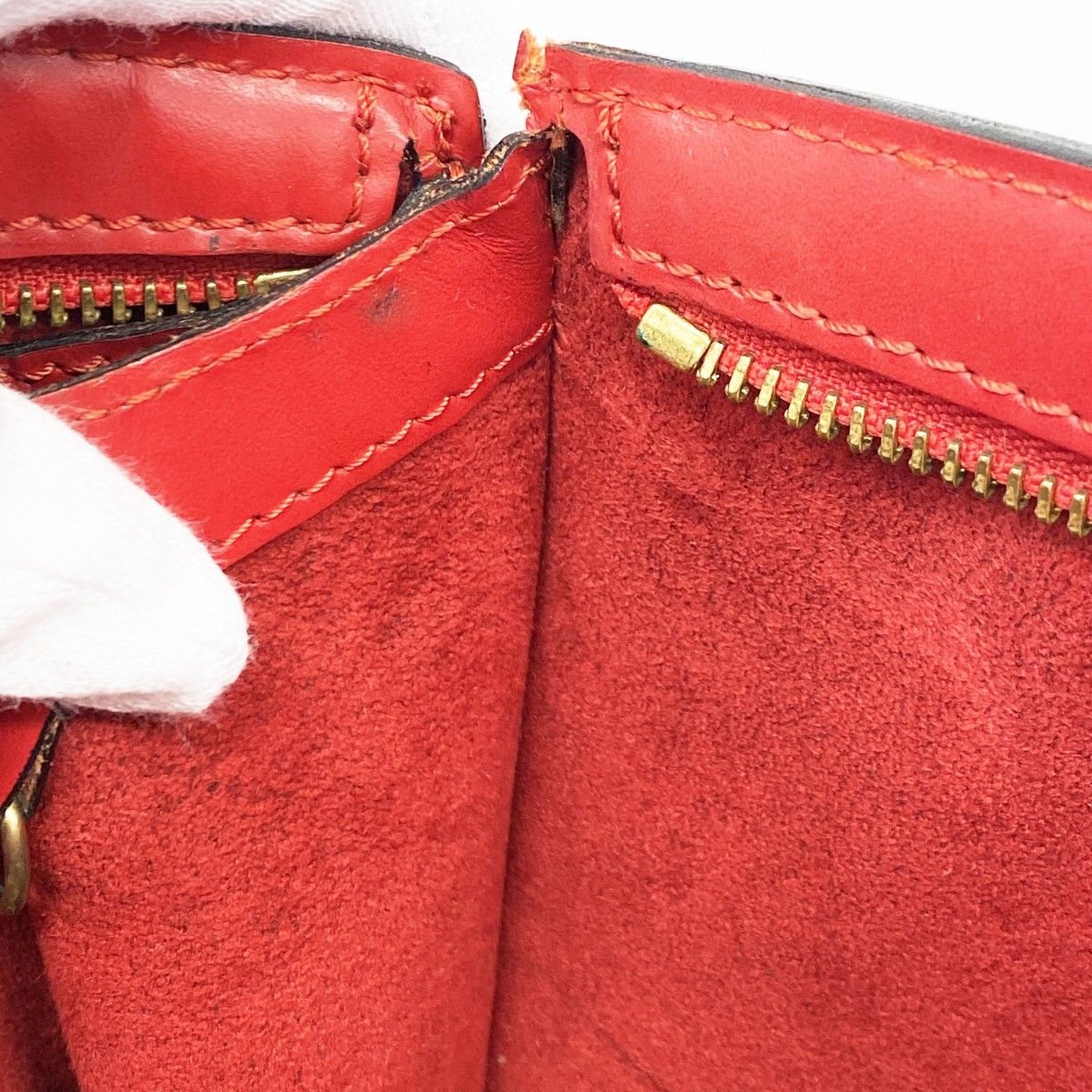 ルイヴィトン　サンジャック　エピ　赤　ショルダーバッグ LOUIS VUITTON ルイ ヴィトン ショルダーバッグ エピ サンジャック