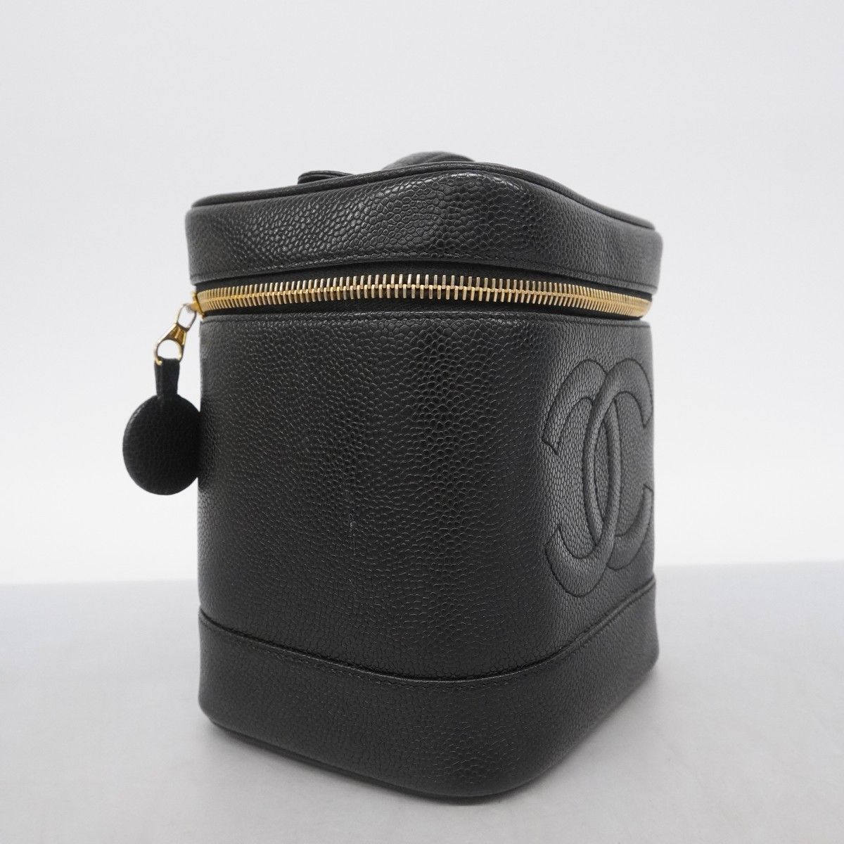 5me6325 シャネル バニティバッグ キャビアスキン ブラック ゴールド金具 レディース