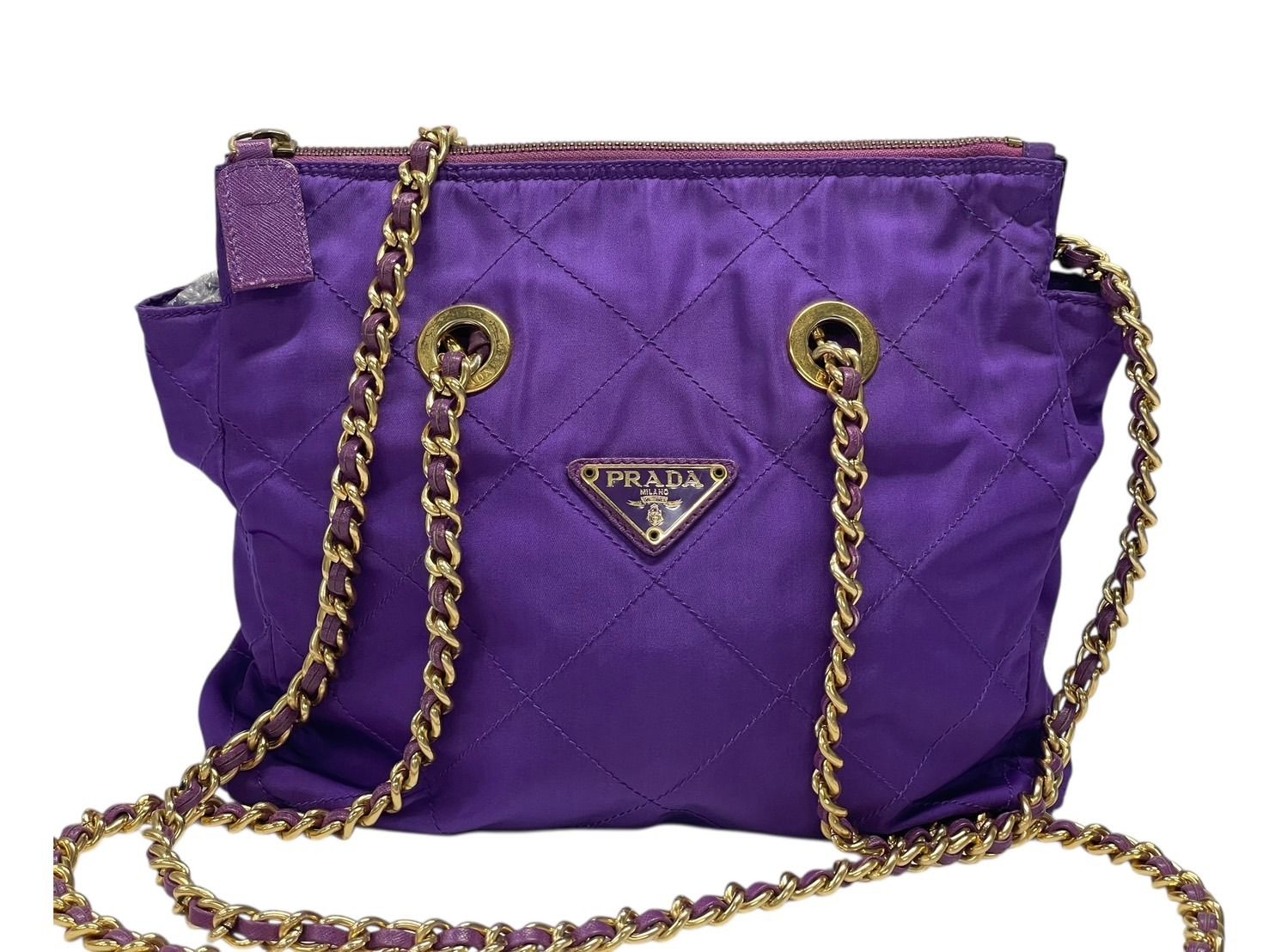極美品 プラダ ショルダーバッグ ゴールドチェーン キルティング 三角