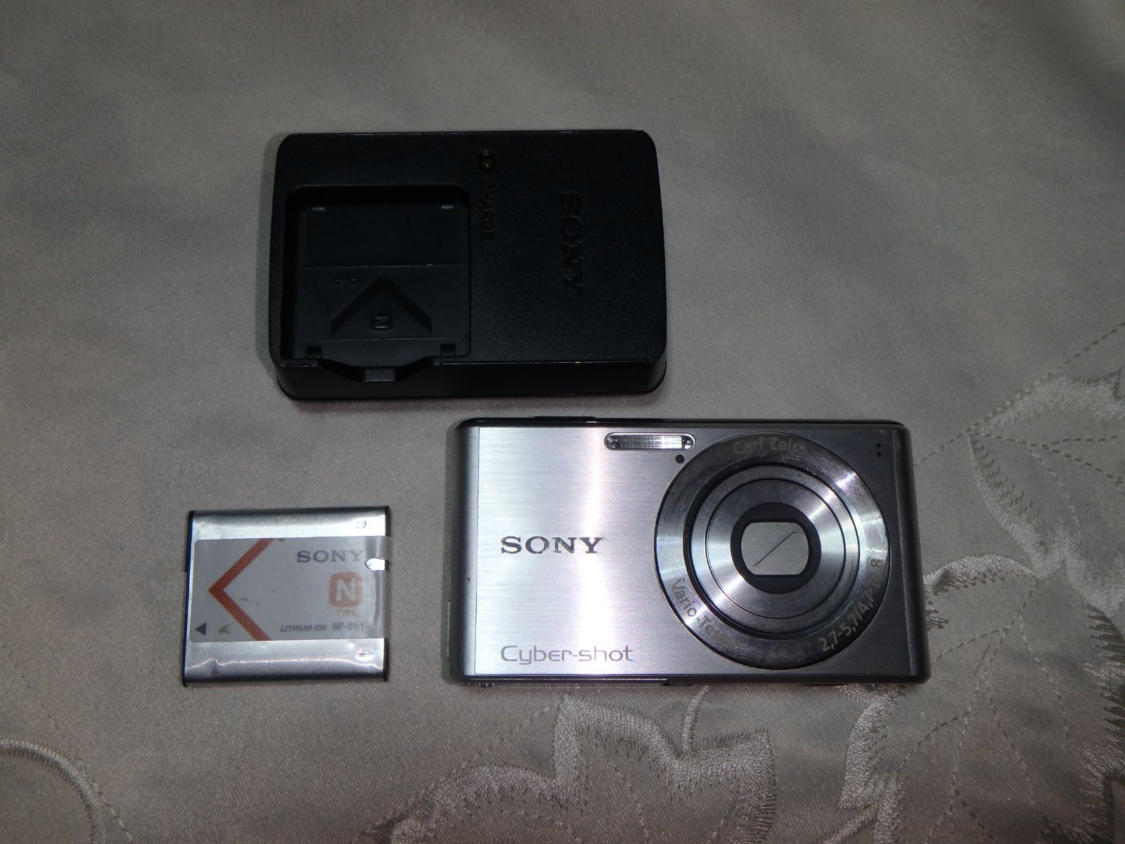 動作品 SONY Cyber-shot DSC-W530 デジタルカメラ - メルカリ