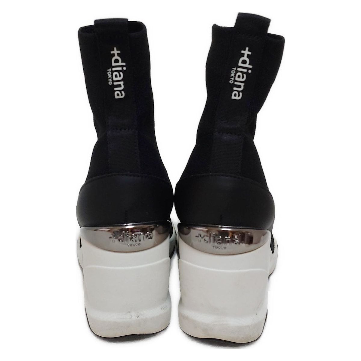 ショートブーツ