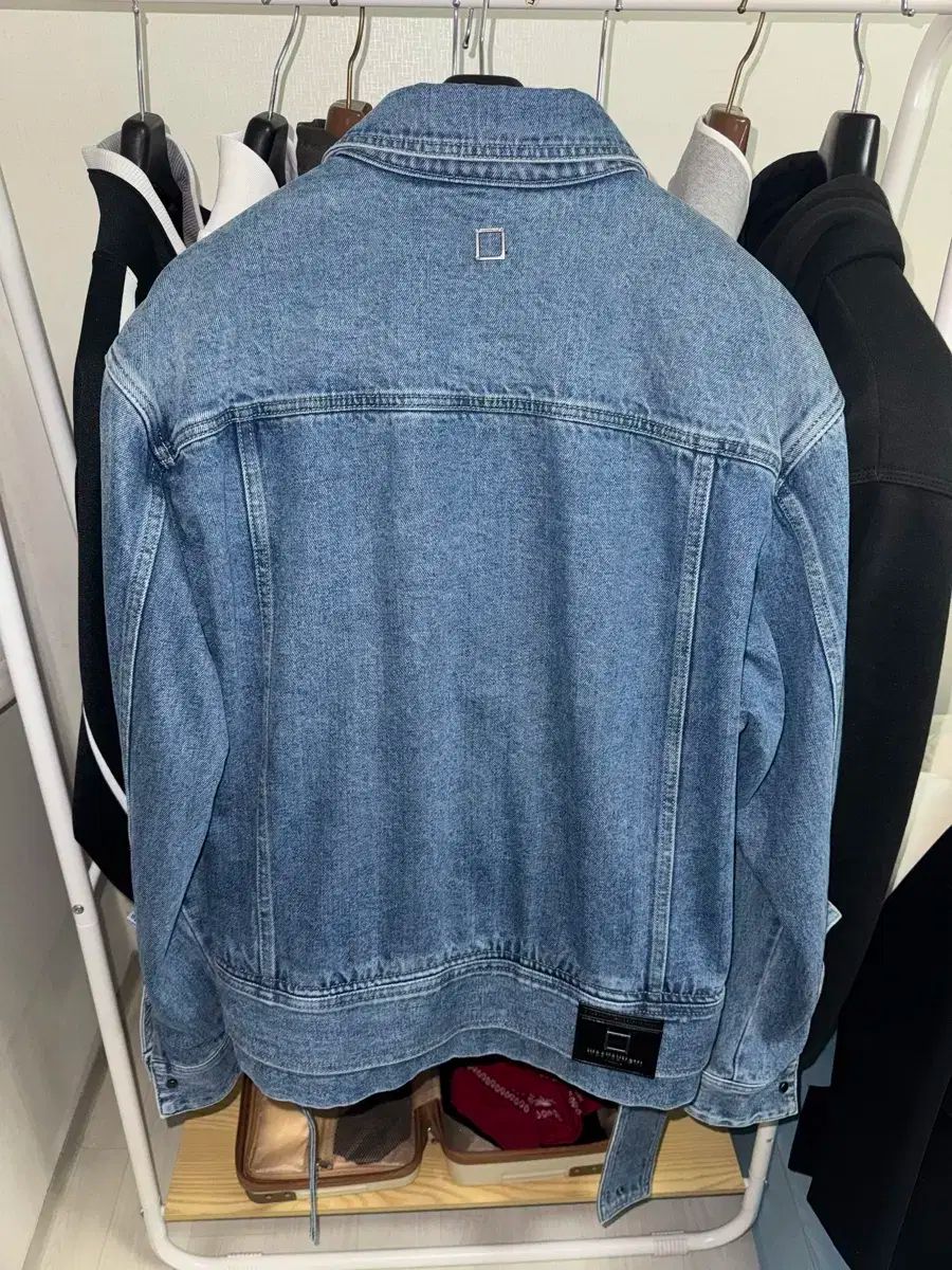 ウーヨンミ クロップド