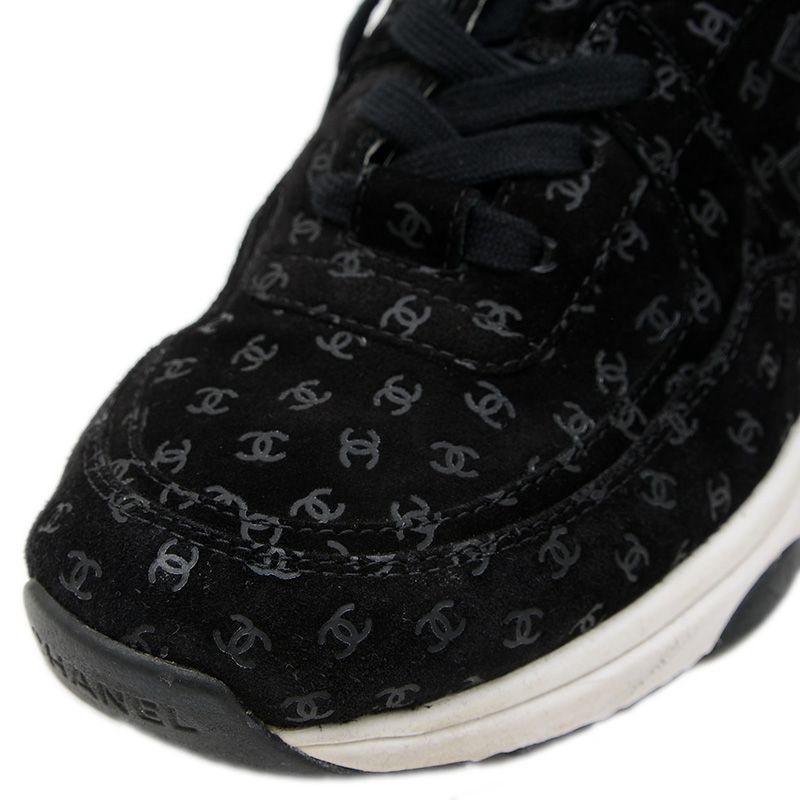 スエード ブラック