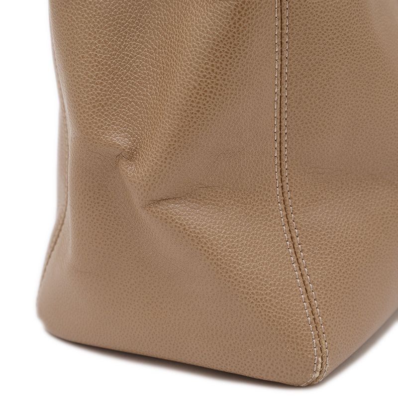 シャネル エグゼクティブトート 2WAYバッグ レザー ベージュ シルバー金具 DECORATOM_COM_BR