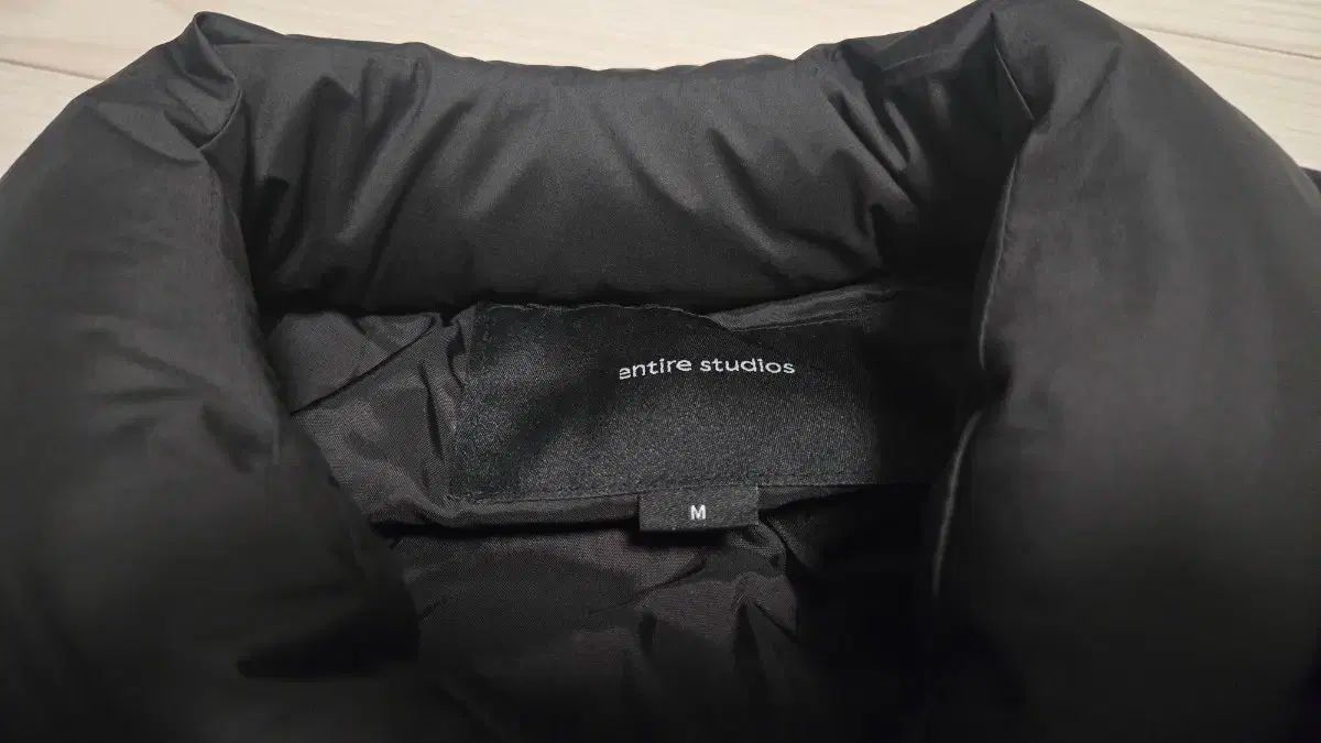 エンタイア スタジオ ピロー ブルゾン ダック ダウン ジャケット KANDAIZUMI_COM