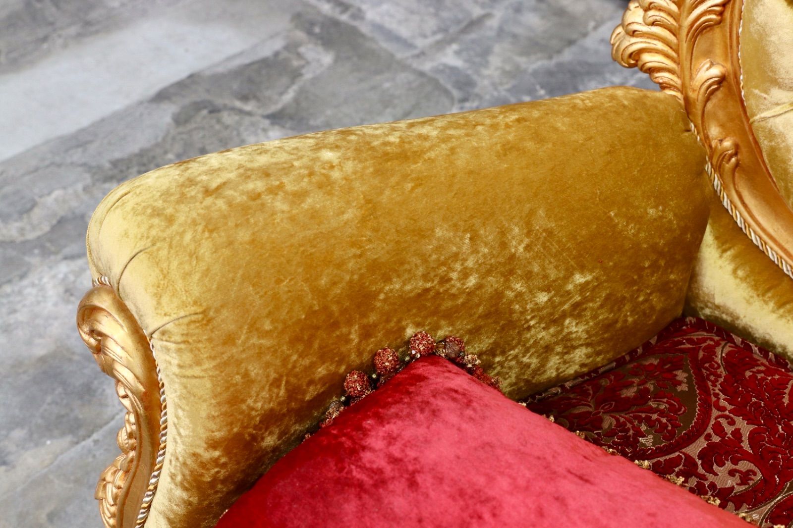 GMIS310B 18世紀 イギリス クラシックスタイル シングルソファ ロココ調 スワロフスキー 最 ゴールド エレガント NEXPOTALLINN_EU