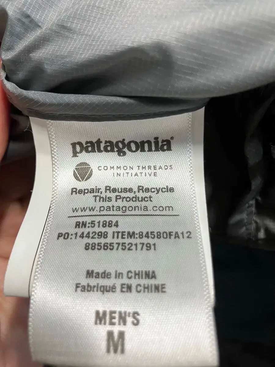 パタゴニア フィッツロイ ブラック 旧モデル M KANDAIZUMI_COM