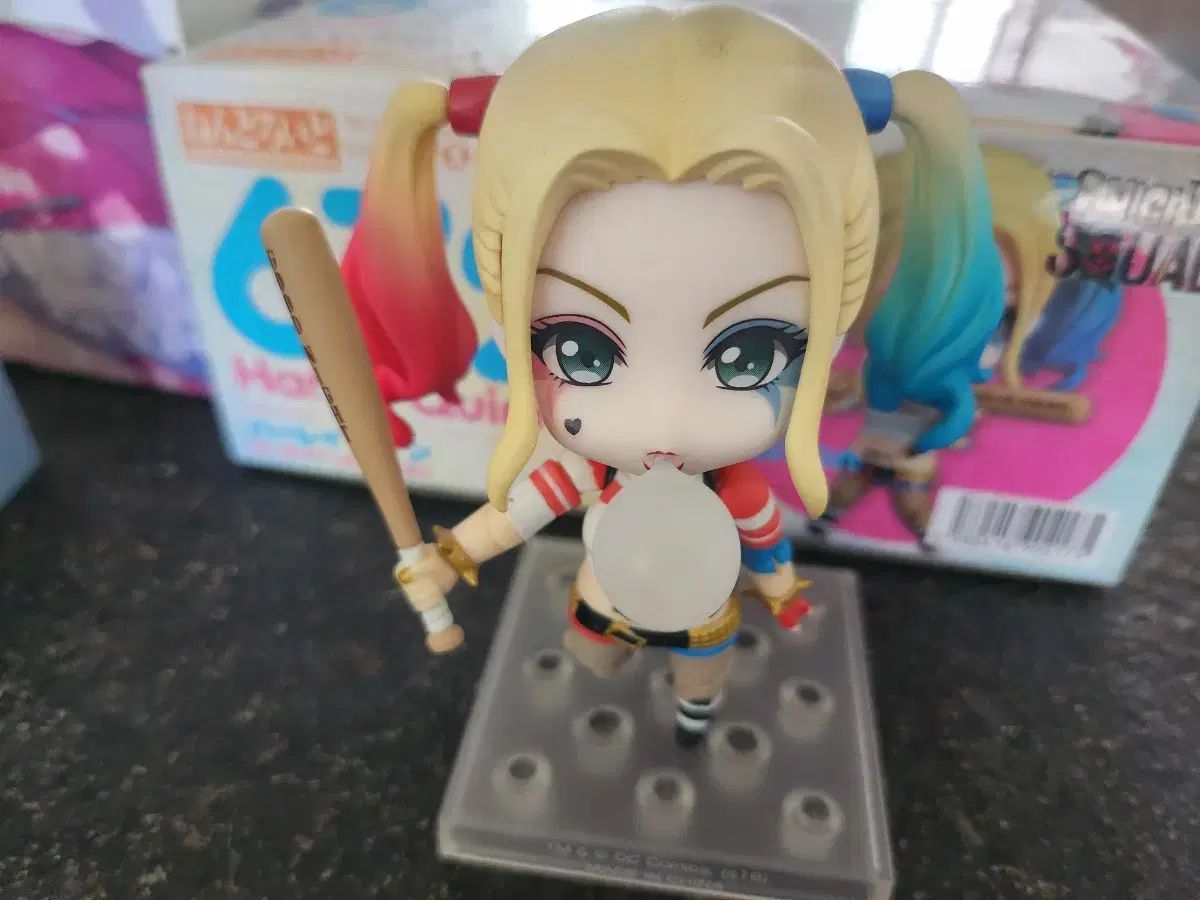 スーサイド・スクワッド 公式 ハーレークイーン 672 ねんどろいど
