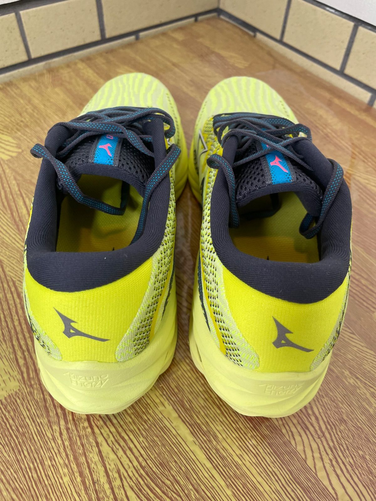 ランニングシューズ 26.5cm