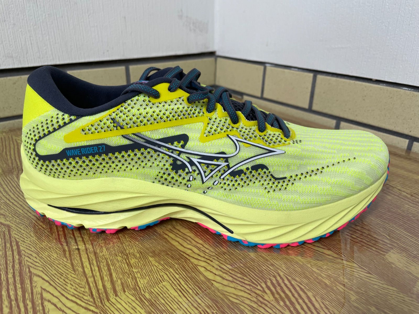 ランニングシューズ 26.5cm