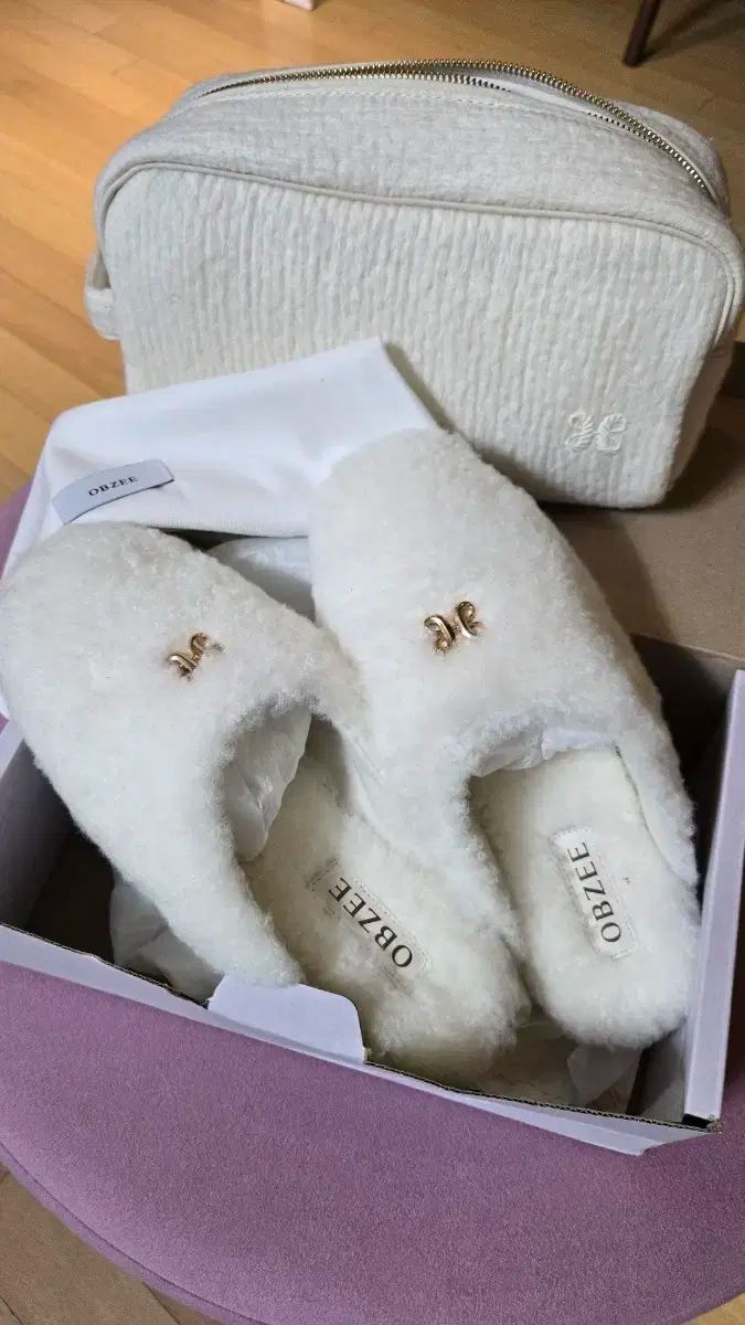 OBZEE オブジェ シープスキン スリッパ 白